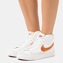 Фото № 1 с приближением к товару «‎Nike W Blazer Platform »