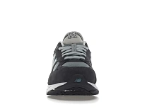 Фото № 2 с приближением к товару «‎New Balance 990v3»