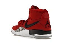 Фото № 6 с приближением к товару «‎Jordan Legacy 312 Toro»