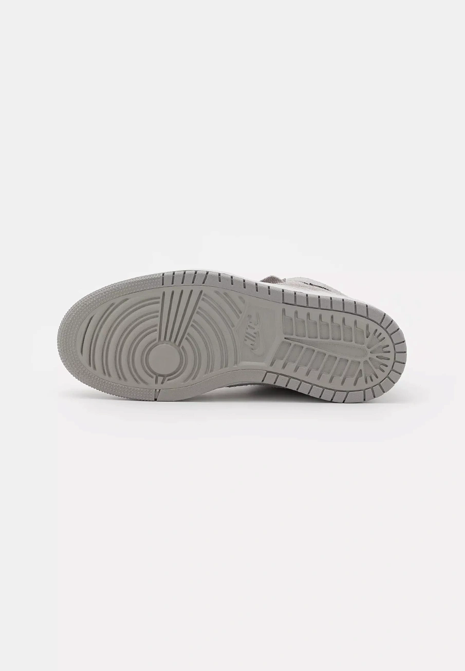 Фото № 2 с приближением к товару «‎W AIR JORDAN 1 ZOOM AIR CMFT»