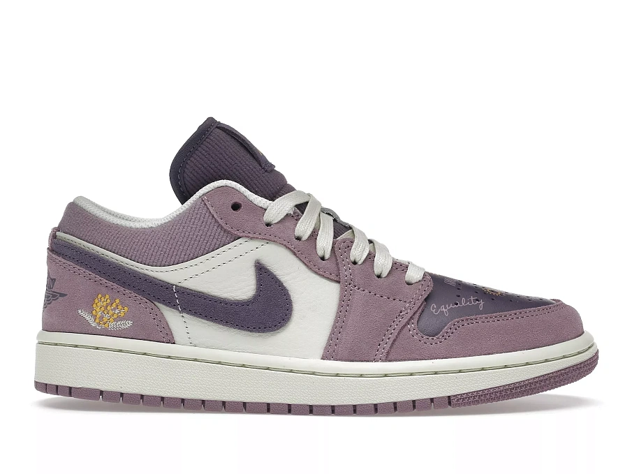 Фото № 1 с приближением к товару «‎Jordan 1 Low Unity »