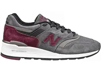 New Balance 997