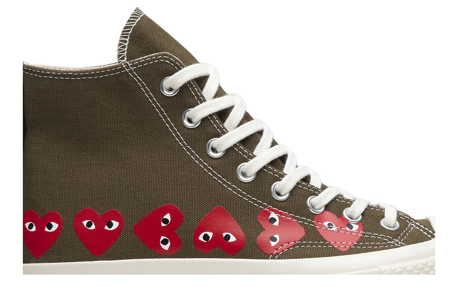 Фото № 3 с приближением к товару «‎Comme des Garçons Play x Converse Chuck 70 Hi Top Multi Heart»
