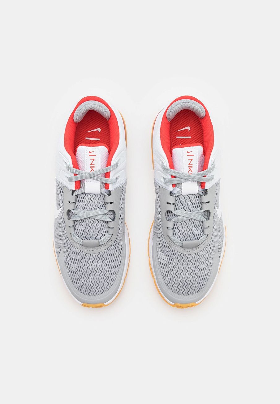 Фото № 4 с приближением к товару «‎Nike Air Max Alpha Trainer 4 »