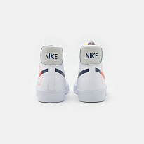 Фото № 5 с приближением к товару «‎Nike Blazer ’77 »