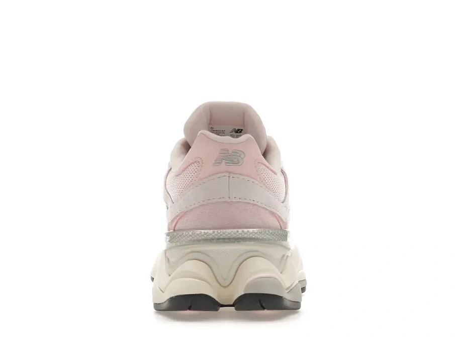 Фото № 4 с приближением к товару «‎New Balance 9060»