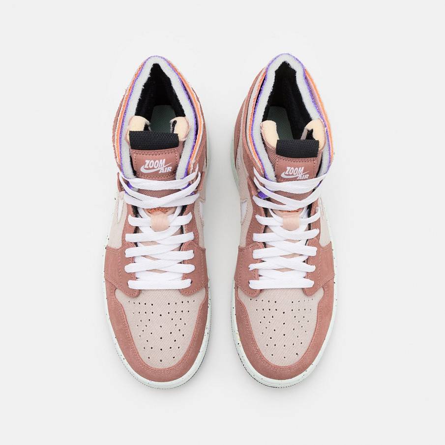 Фото № 4 с приближением к товару «‎Jordan Air 1 Zoom Comfort »