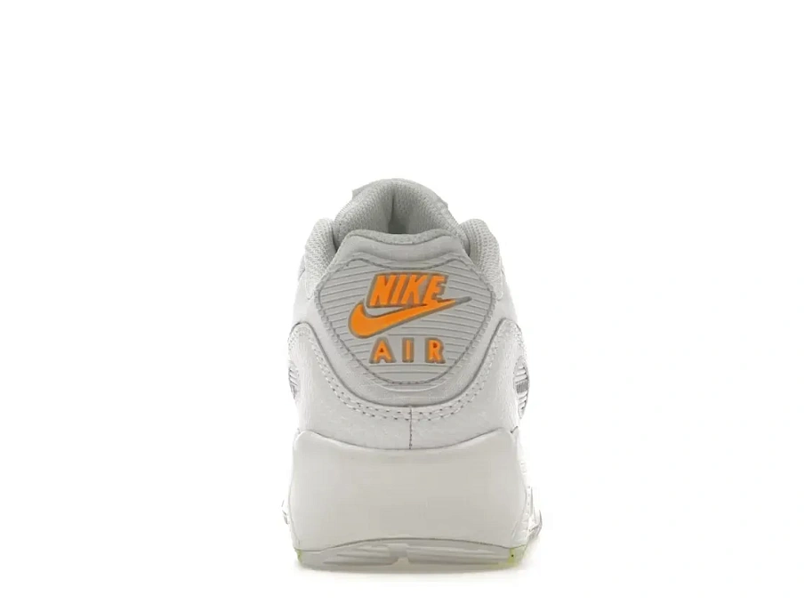 Фото № 4 с приближением к товару «‎Nike Air Max 90»