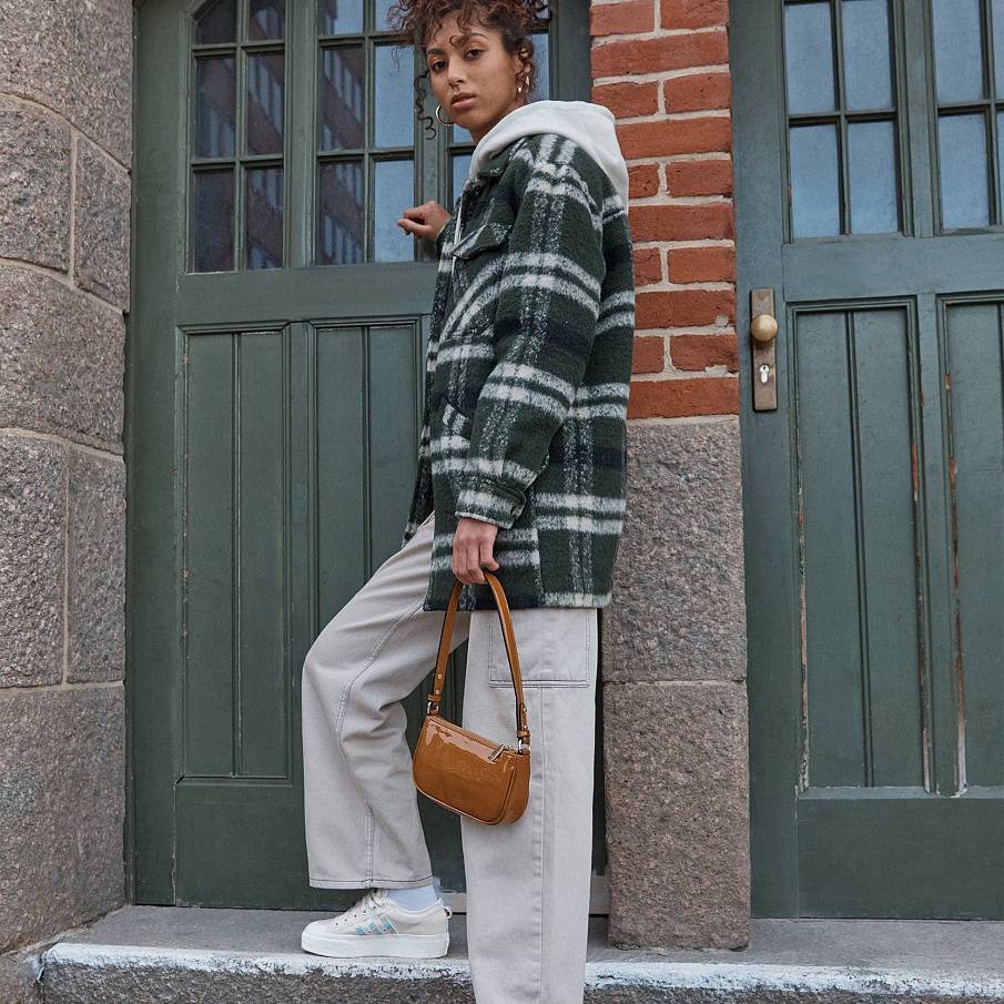 Фото № 2 с приближением к товару «‎Adidas Nizza Platform »