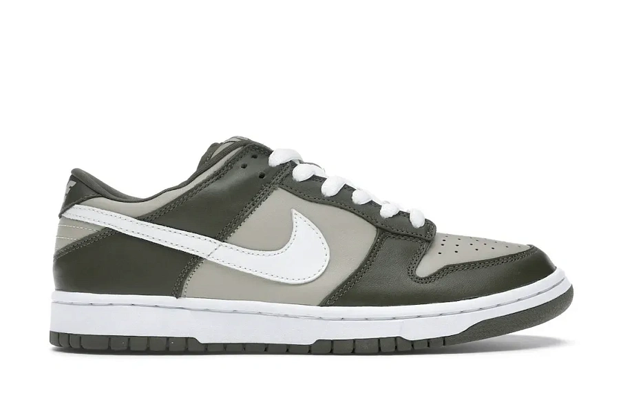 Фото № 1 с приближением к товару «‎Nike Dunk Low Light Stone»