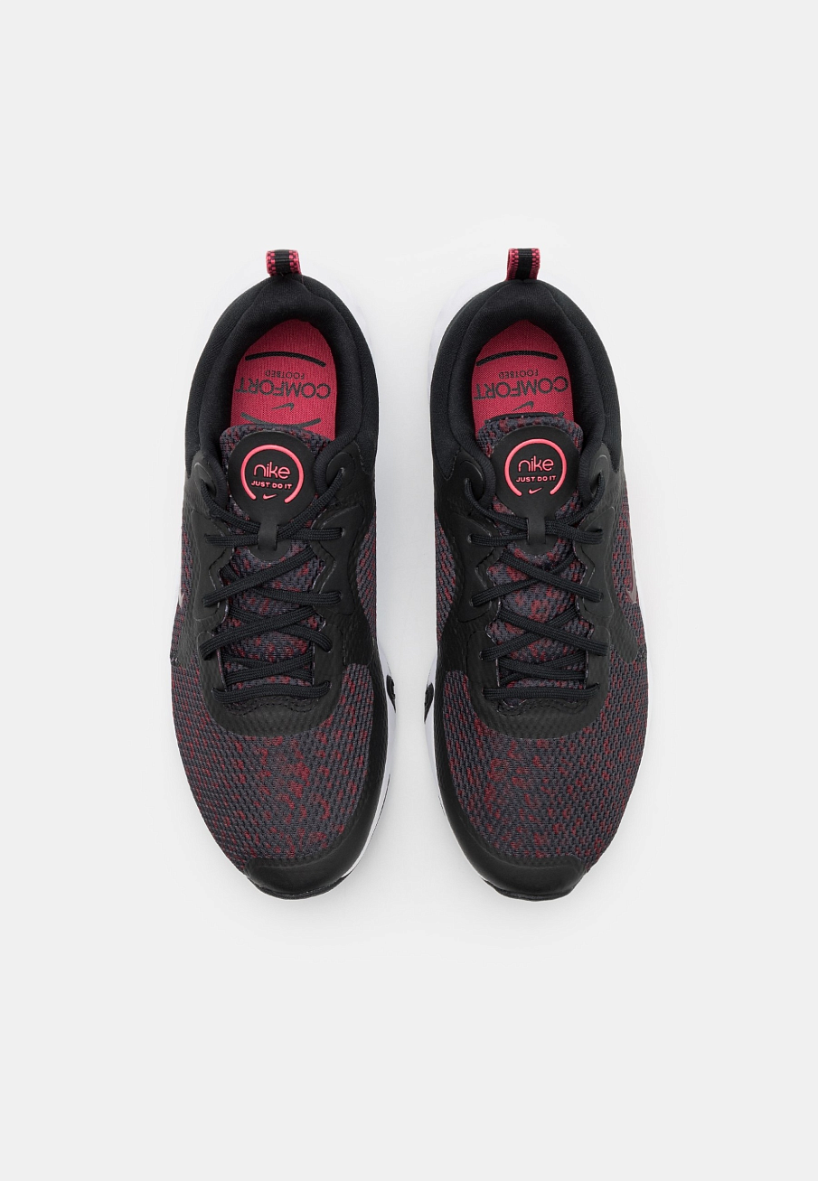 Фото № 3 с приближением к товару «‎Nike Renew In Season Tr 11»