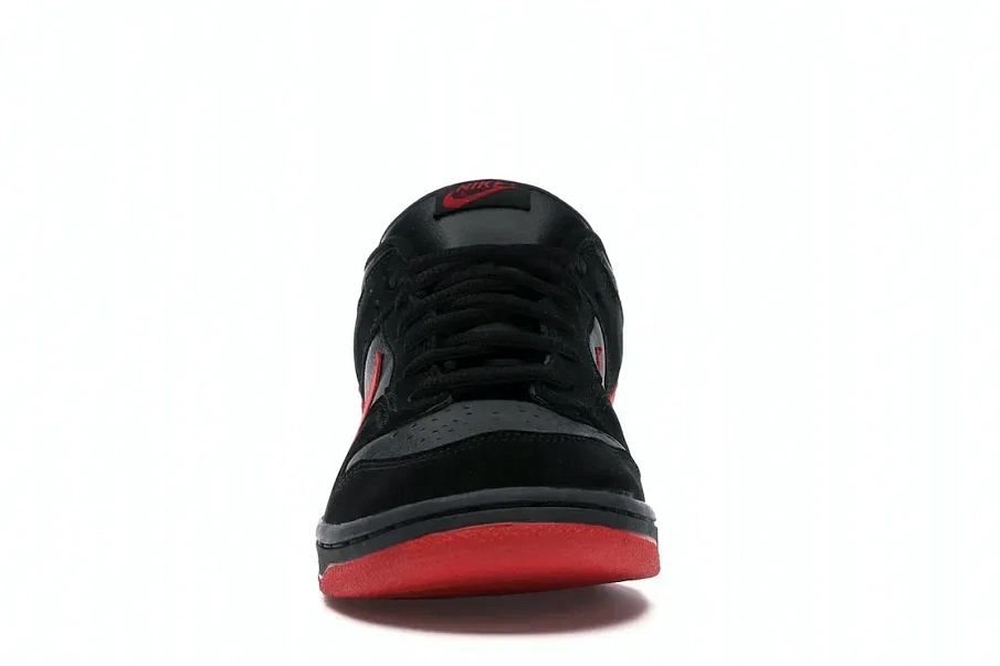 Фото № 2 с приближением к товару «‎Nike SB Dunk Low Vamps»