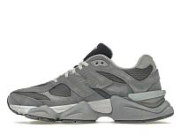 Фото № 3 с приближением к товару «‎New Balance 9060»