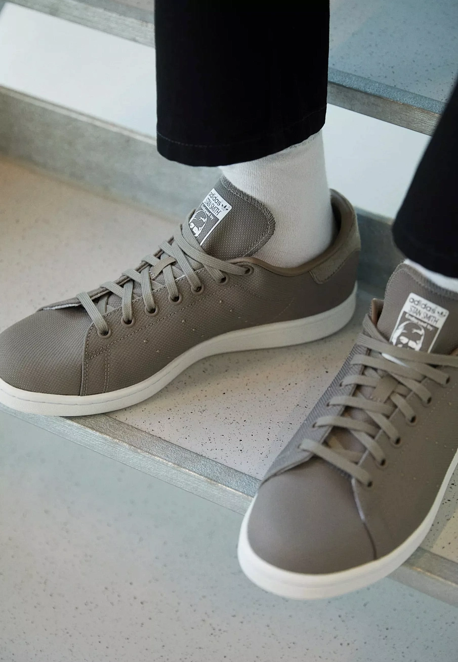 Фото № 4 с приближением к товару «‎STAN SMITH UNISEX»