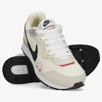 Nike Wmns Venture Runner Low-Top Sneakers WhiteOrangeGrey - 3