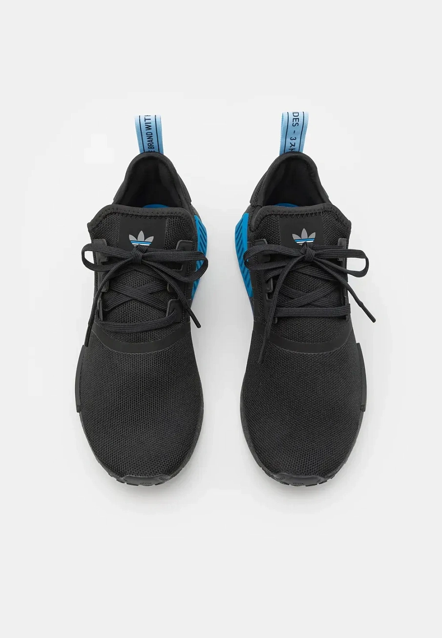 Фото № 4 с приближением к товару «‎NMD R1 UNISEX»