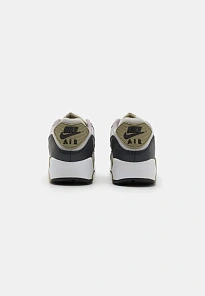 Фото № 3 с приближением к товару «‎AIR MAX 90»