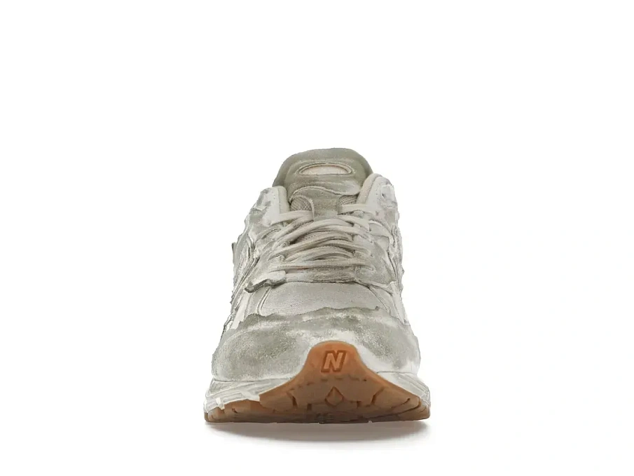 Фото № 2 с приближением к товару «‎New Balance 2002R»