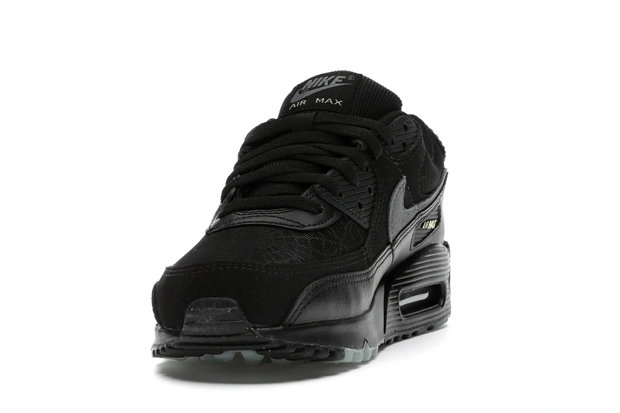 Фото № 4 с приближением к товару «‎Nike Air Max 90 Halloween (2020)»