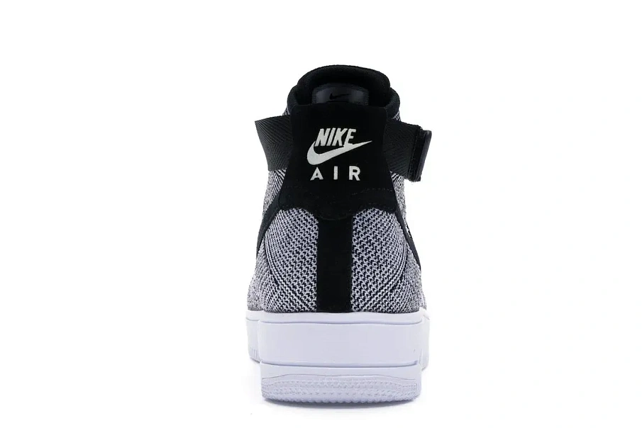 Фото № 4 с приближением к товару «‎Nike Af1 Ultra Flyknit Mid Black/Black-White»