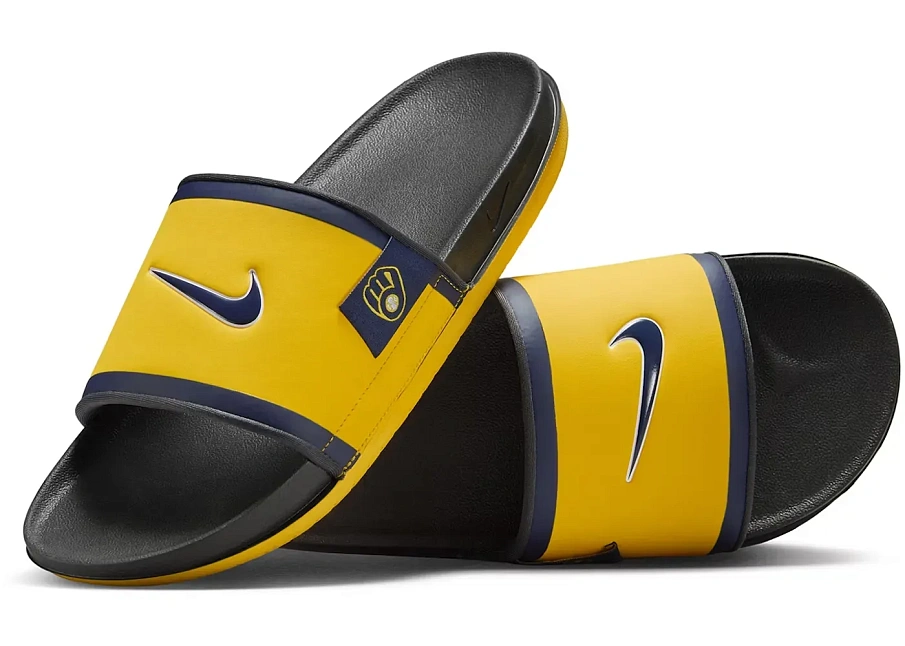 Фото № 1 с приближением к товару «‎Nike Offcourt Slide»