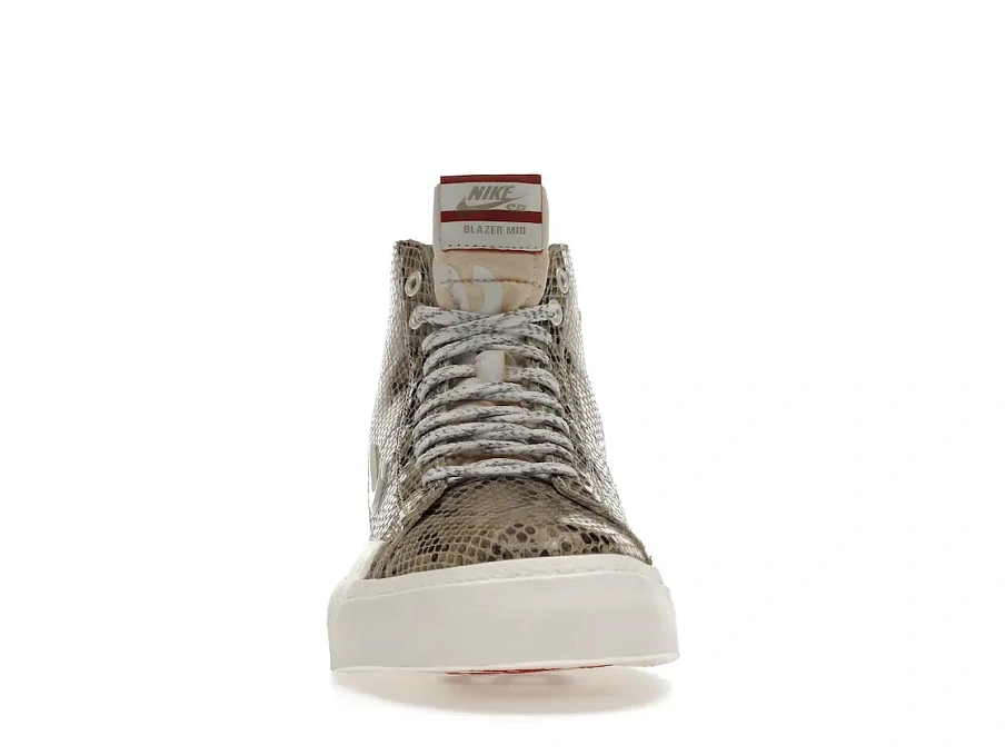 Фото № 2 с приближением к товару «‎Nike SB Blazer Mid Soulland FRI.day 03»