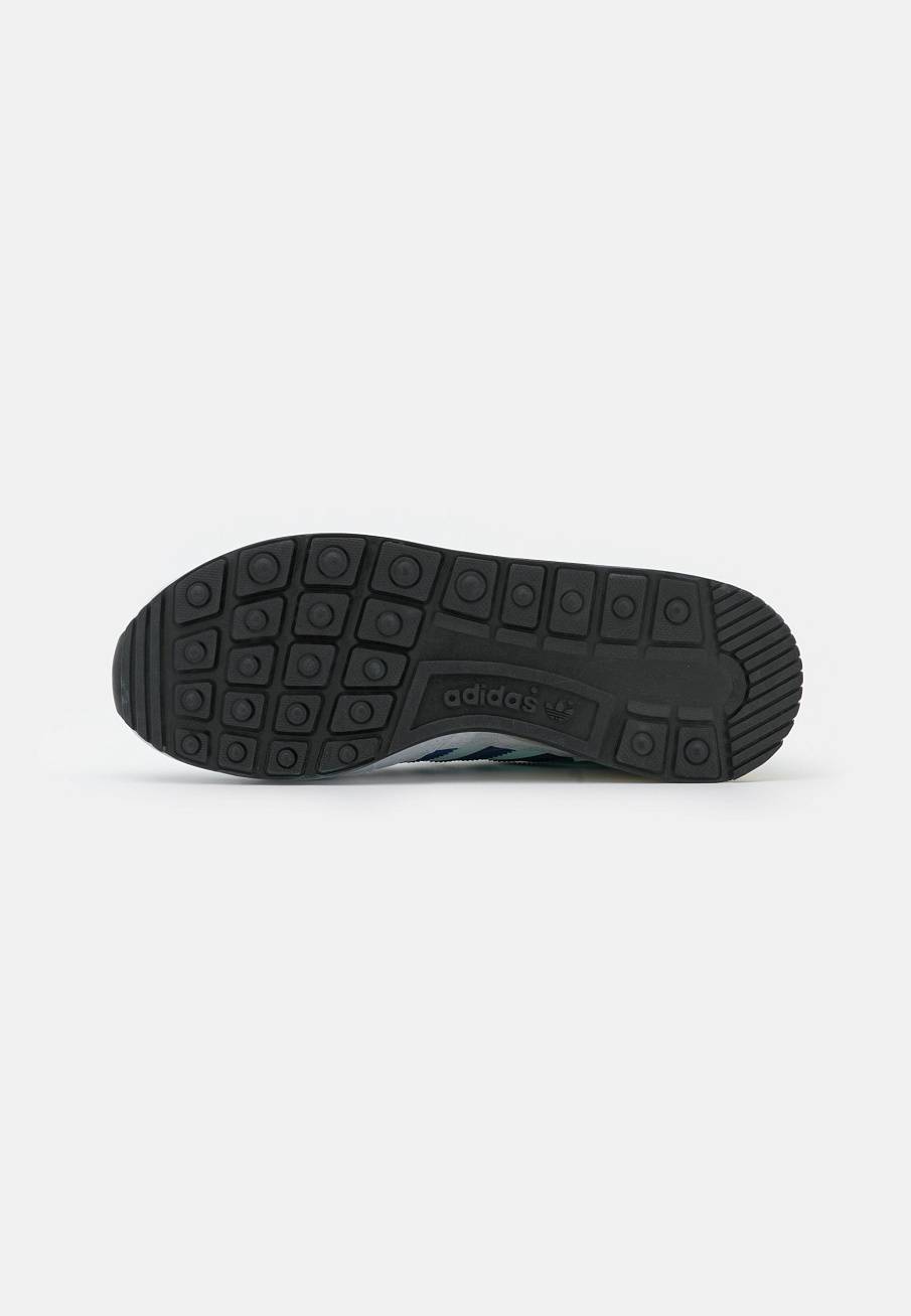 Фото № 5 с приближением к товару «‎Adidas ZX 500 »