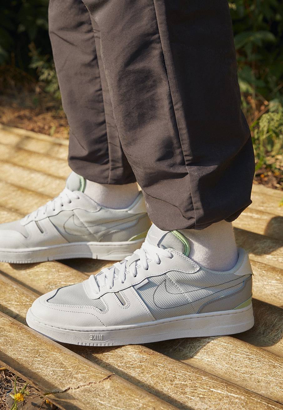 Фото № 3 с приближением к товару «‎Nike Squash Type »