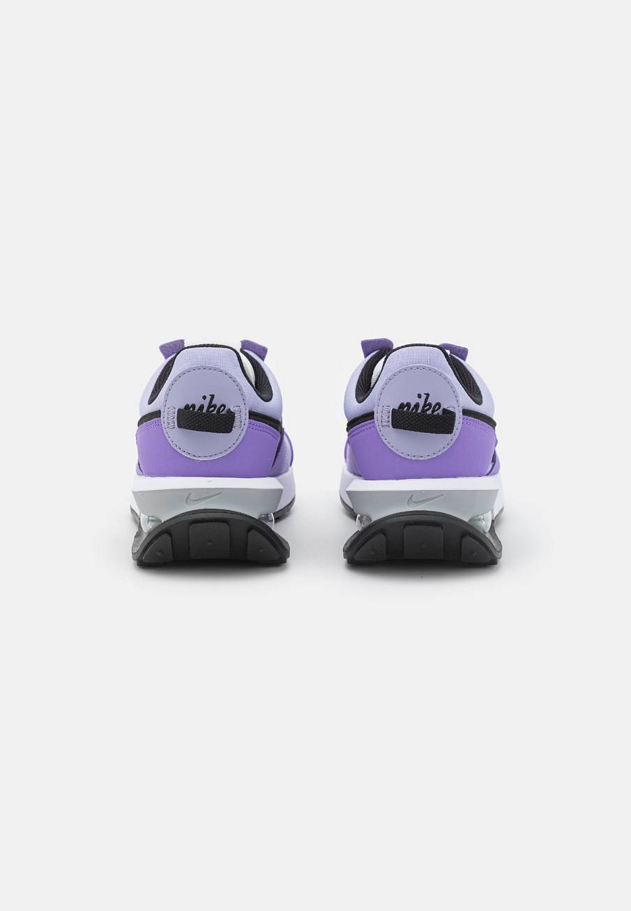Фото № 2 с приближением к товару «‎Nike Air Max Pre Day »