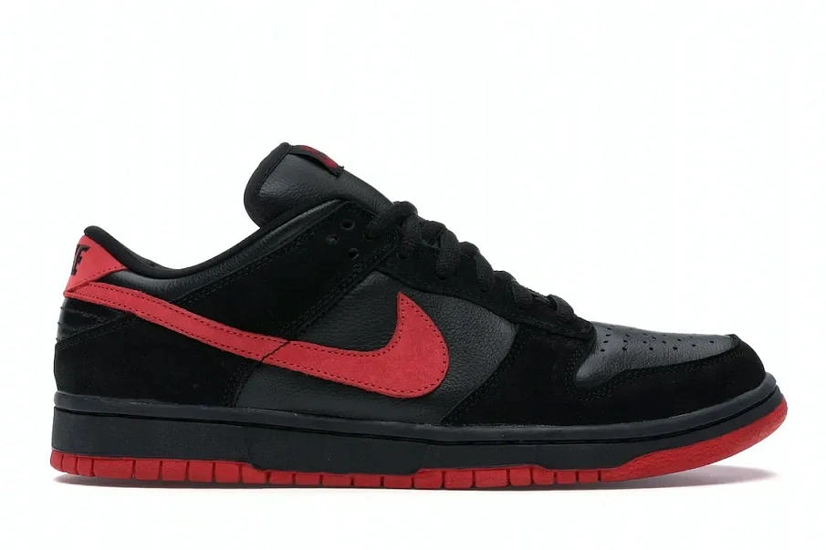 Фото № 1 с приближением к товару «‎Nike SB Dunk Low Vamps»