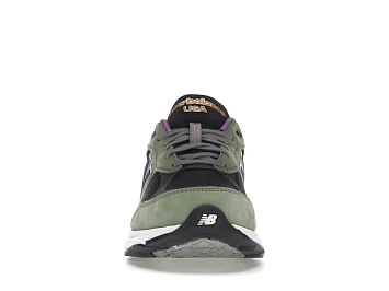 New Balance 990v3 - 2