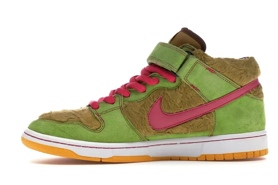 Фото № 3 с приближением к товару «‎Nike SB Dunk Mid Mama Bear»