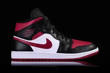 Nike Air Jordan 1 Retro Toe  - 2