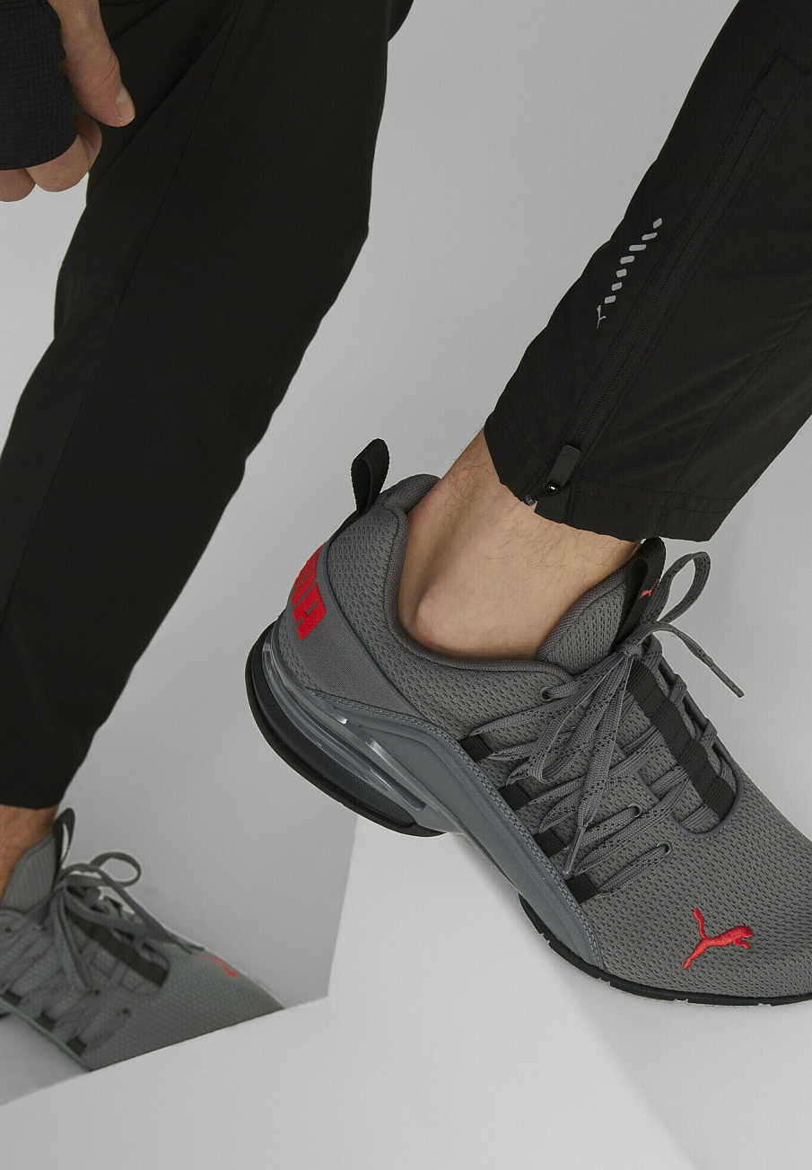 Фото № 2 с приближением к товару «‎Puma Axelion Refresh Laufschuhe »