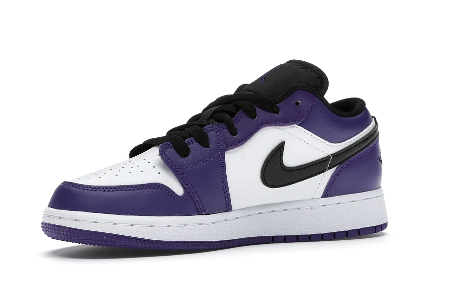 Фото № 3 с приближением к товару «‎Jordan 1 Low Court Purple White »