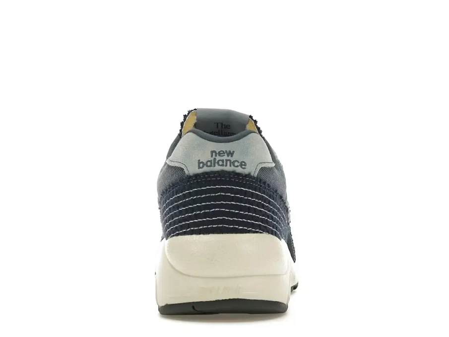 Фото № 4 с приближением к товару «‎New Balance 580»