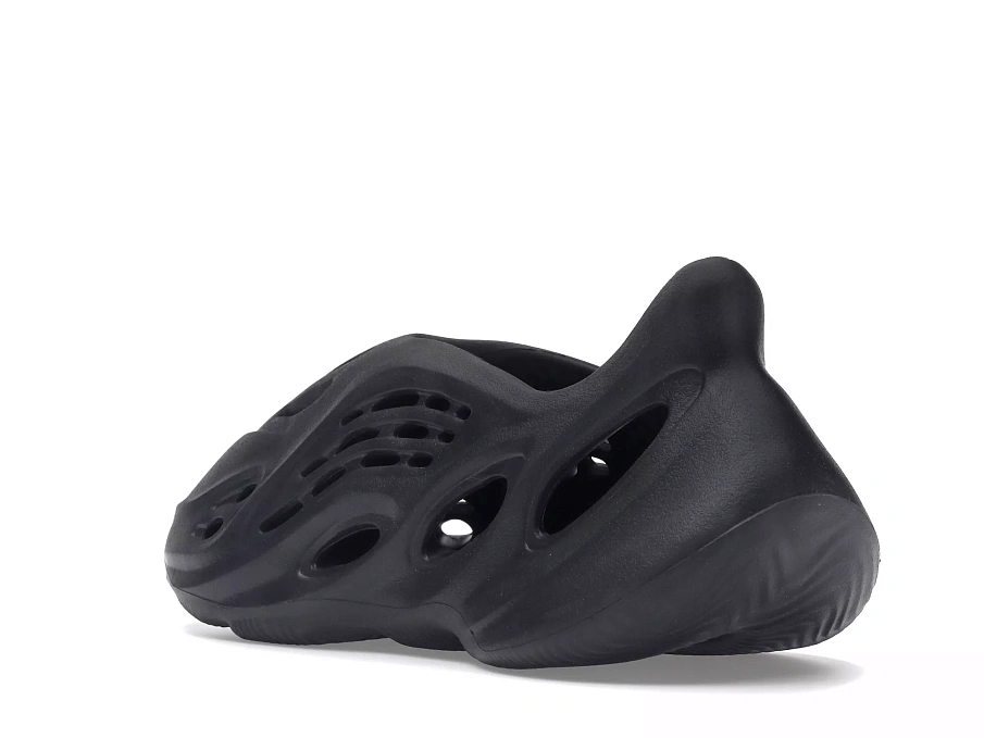 Фото № 5 с приближением к товару «‎adidas Yeezy Foam RNR Onyx»