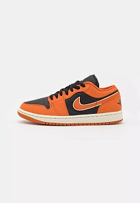 Фото № 2 с приближением к товару «‎WMNS AIR JORDAN 1 LOW SE»