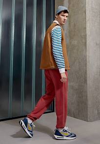 Фото № 1 с приближением к товару «‎Nike Air Max Dawn »