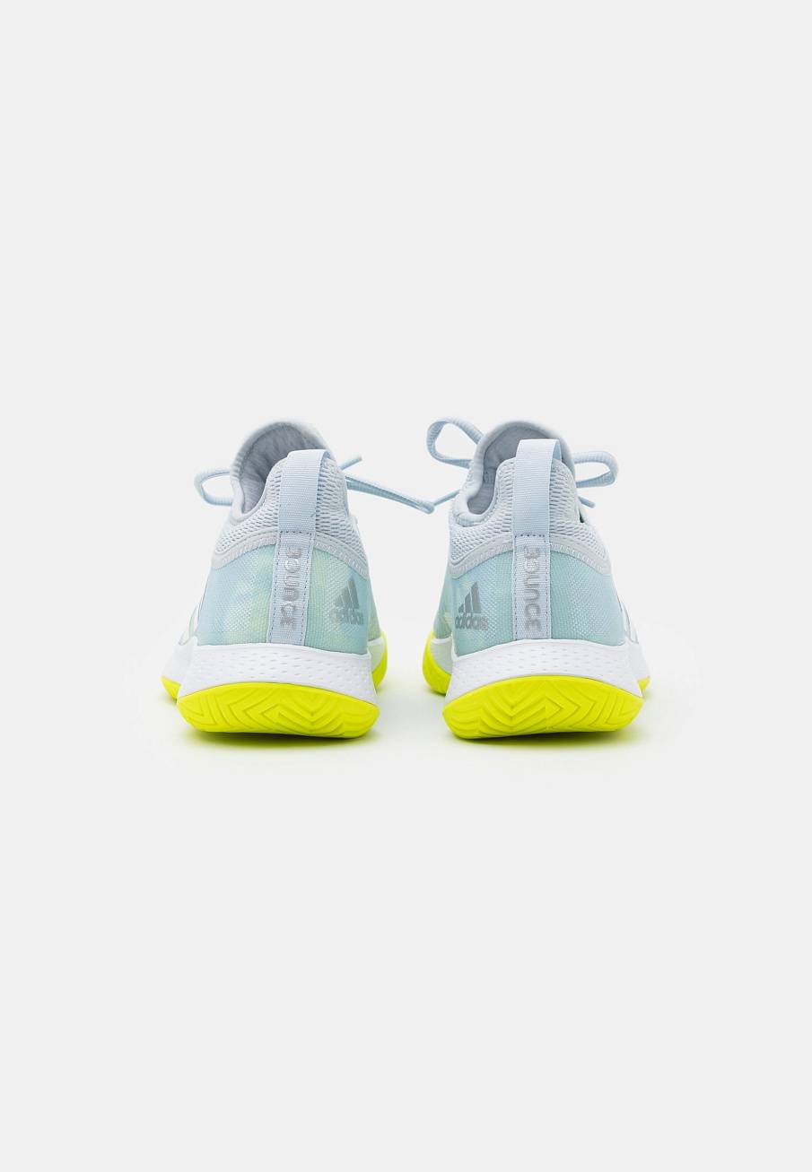 Фото № 3 с приближением к товару «‎Adidas Defiant Generation »