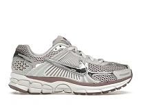 Фото № 1 с приближением к товару «‎Nike Zoom Vomero 5»