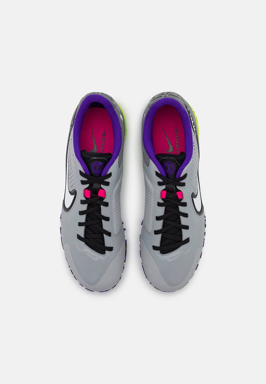 Фото № 4 с приближением к товару «‎Nike Tiempo React Legend 9 Pro IC »