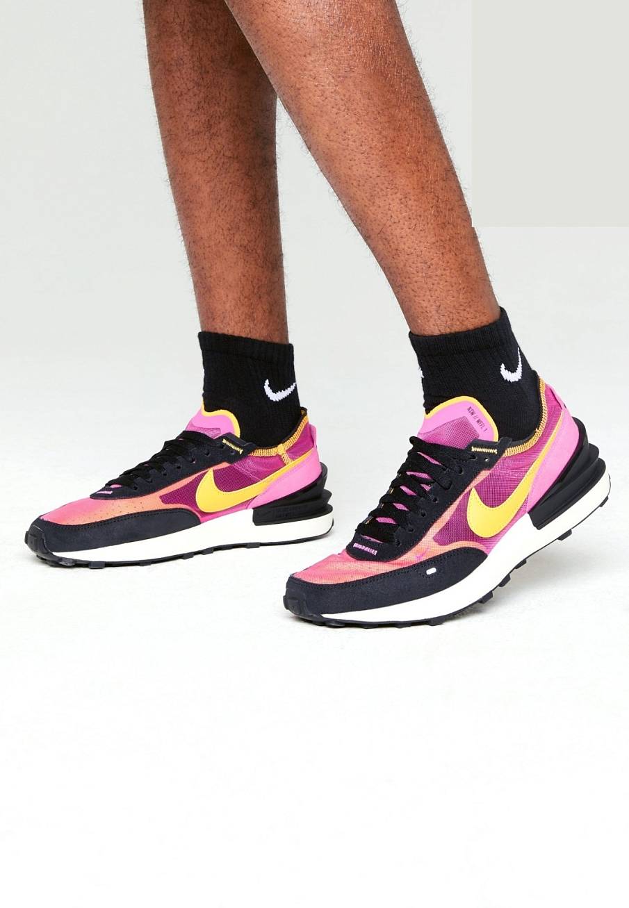 Фото № 1 с приближением к товару «‎Nike Waffle One »