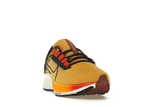 Фото № 3 с приближением к товару «‎Nike Air Zoom Pegasus 38 University Gold Black»