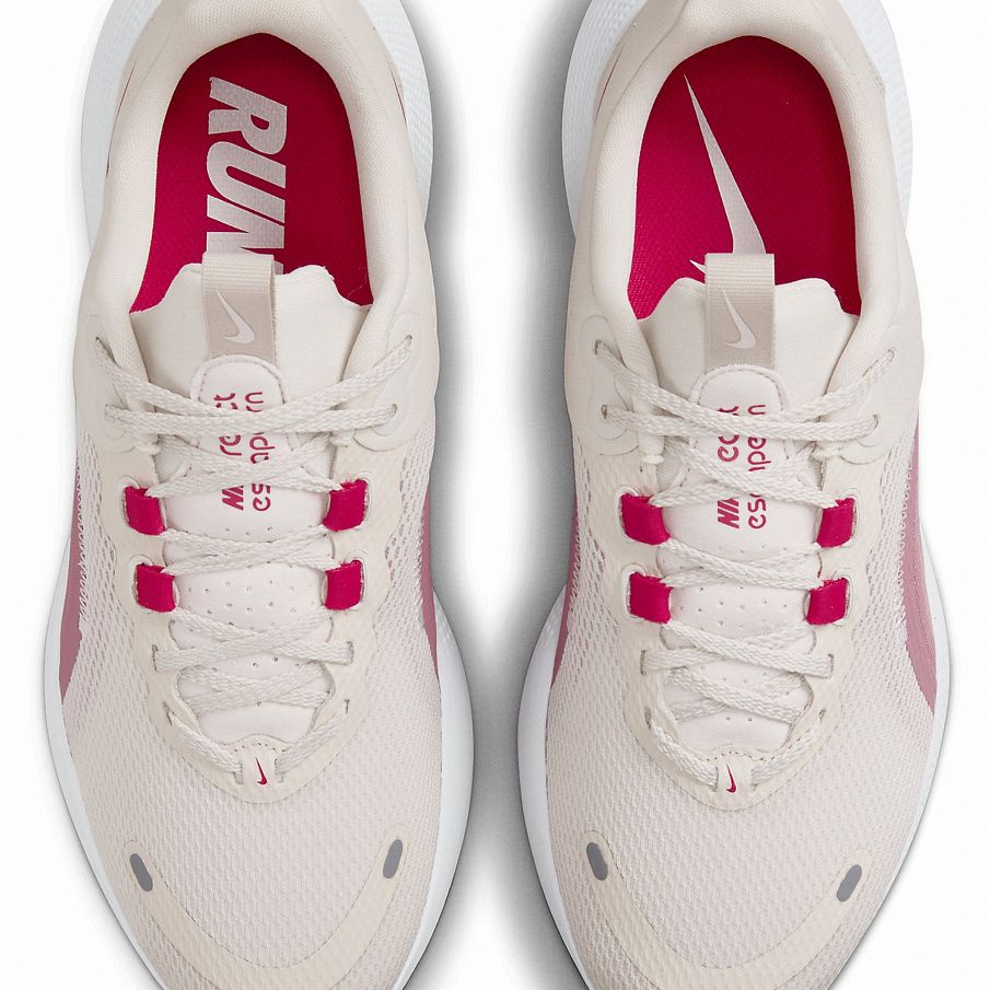 Фото № 3 с приближением к товару «‎Nike React Escape»