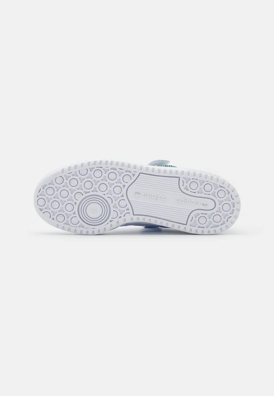 Фото № 5 с приближением к товару «‎Adidas Forum Plus »