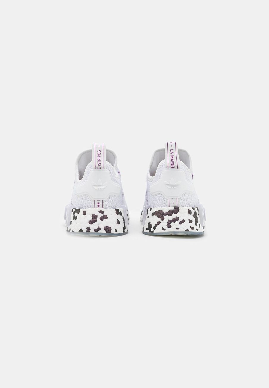 Фото № 4 с приближением к товару «‎Adidas Nmd_r1 »