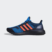Фото № 2 с приближением к товару «‎Adidas Ultraboost 5.0 Dna»