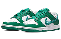 Фото № 3 с приближением к товару «‎Nike WMNS Dunk Low ESS Green Paisley»