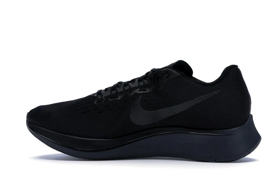 Фото № 5 с приближением к товару «‎Nike Zoom Fly Triple Black»